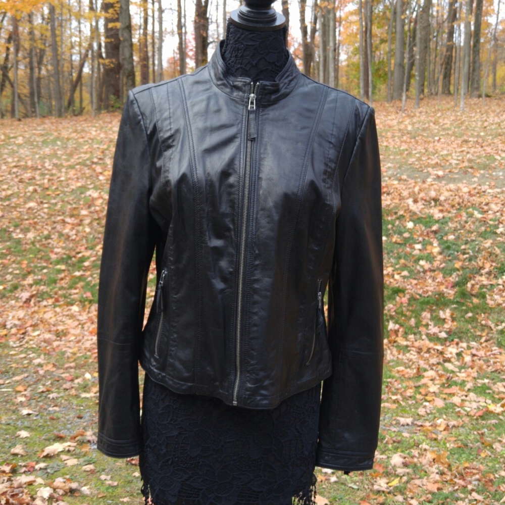 Black Rivet - Picture 3 of 13